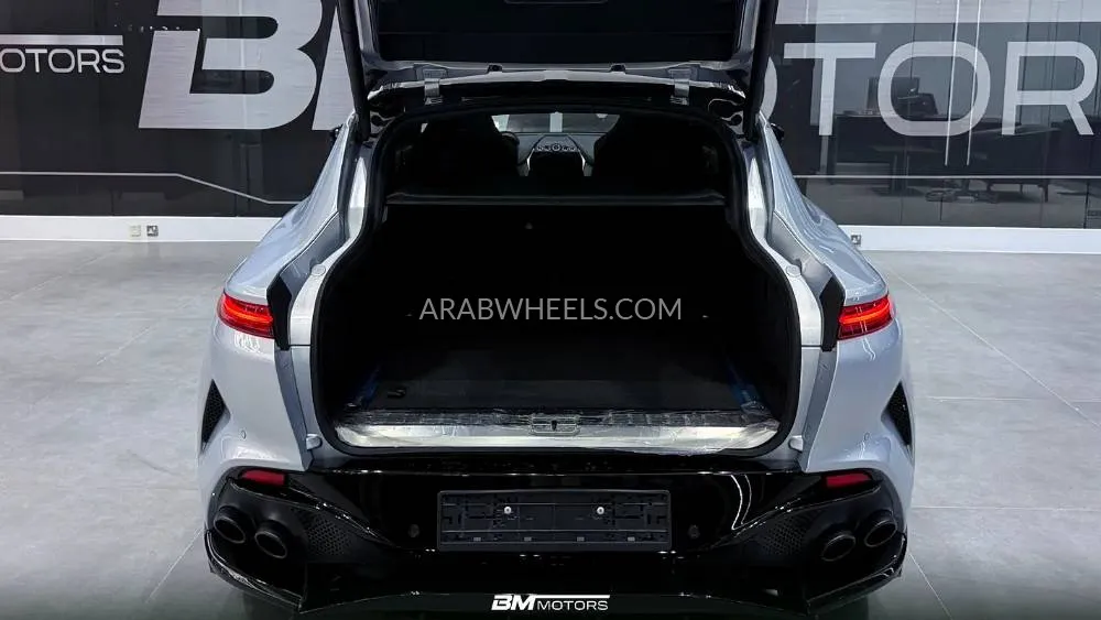 Aston Martin DBX 2023 for Sale in Dubai Image-10