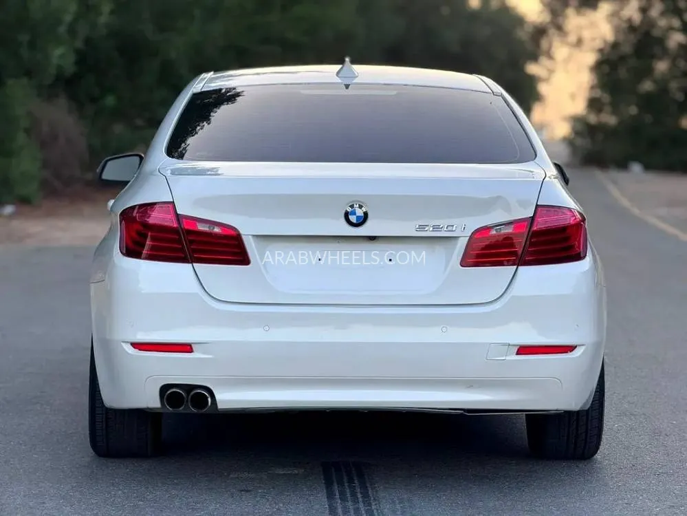 BMW 5 series 2016 for Sale in Sharjah Image-6