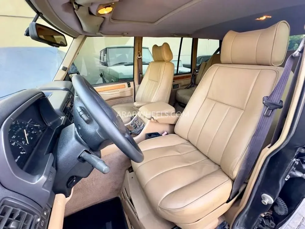 Land Rover Range Rover 1995 for Sale in Dubai Image-10