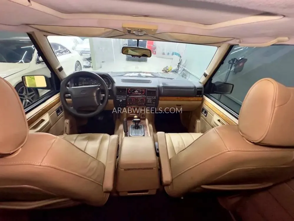 Land Rover Range Rover 1995 for Sale in Dubai Image-12