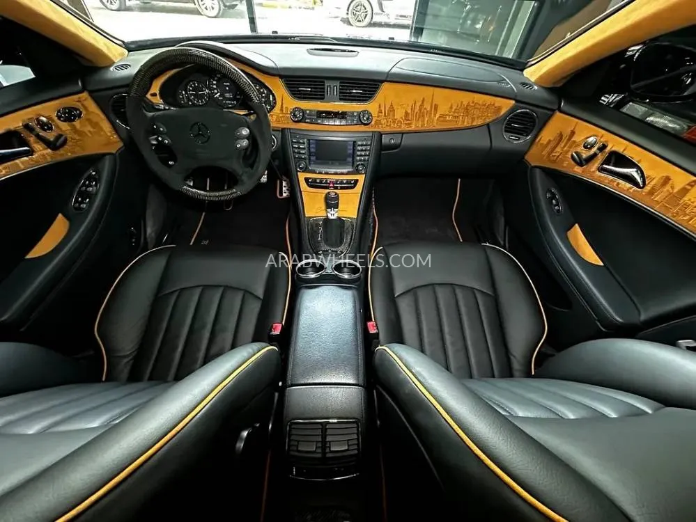 Mercedes Benz CLS Class 2005 for Sale in Dubai Image-3