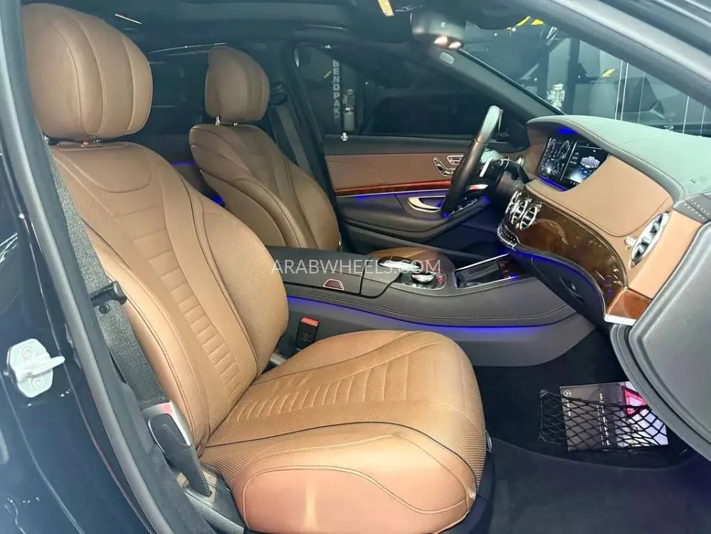 Mercedes Benz CLS Class 2015 for Sale in Dubai Image-2