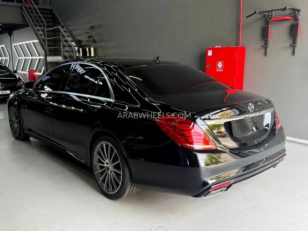 Mercedes Benz CLS Class 2015 for Sale in Dubai Image-12