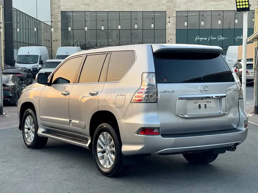 Lexus GX 2019 for Sale in Sharjah Image-17