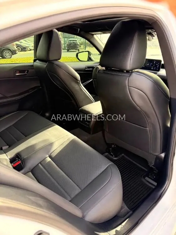 Lexus IS 2025 for Sale in Dubai Image-16