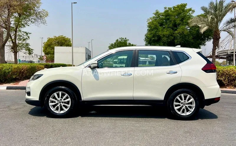 Nissan X-Trail 2021 for Sale in Dubai Image-5