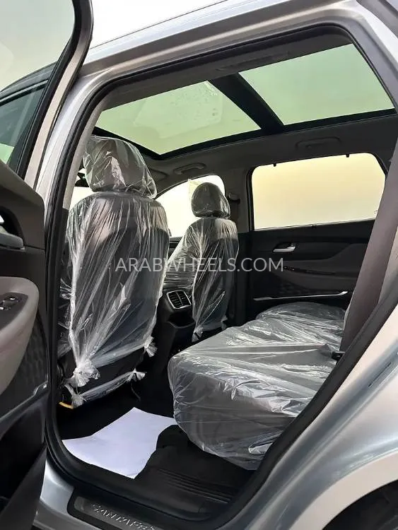 Hyundai Grand Santa Fe 2020 for Sale in Dubai Image-19