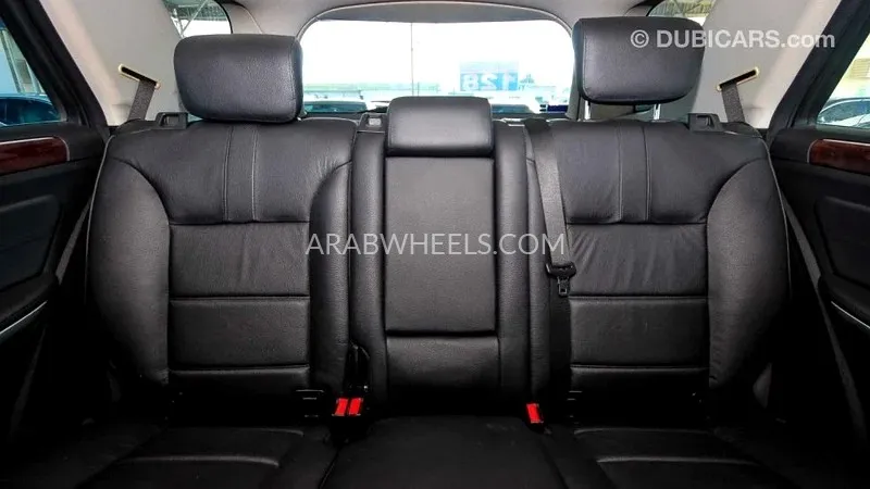 Mercedes Benz ML Class 2010 for Sale in Dubai Image-8