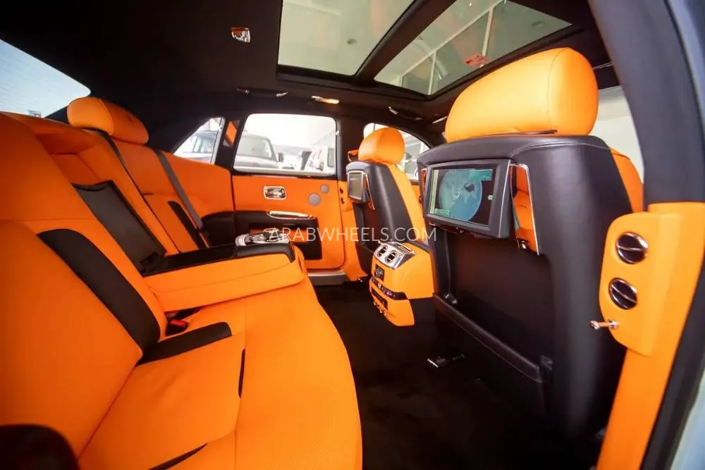 Rolls Royce Ghost 2014 for Sale in Dubai Image-4