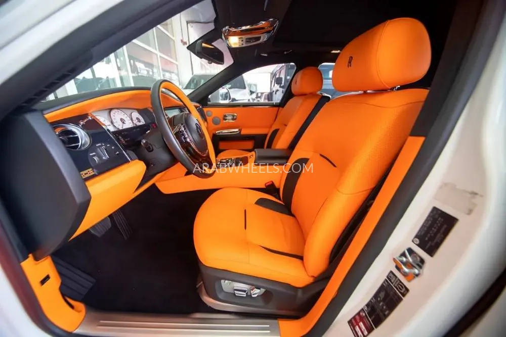 Rolls Royce Ghost 2014 for Sale in Dubai Image-12