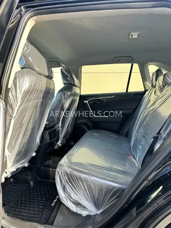 Toyota Rav4 2024 for Sale in Dubai Image-14