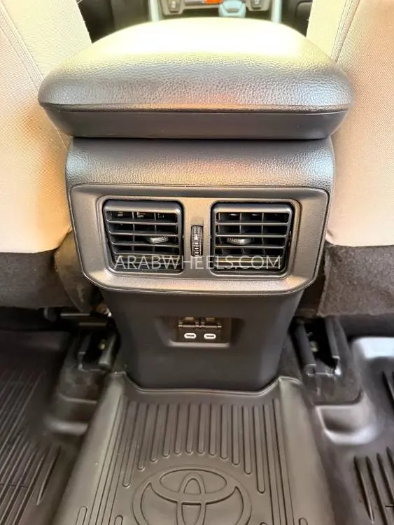 Toyota Rav4 2025 for Sale in Dubai Image-16