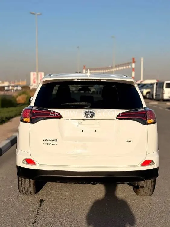 Toyota Rav4 2018 for Sale in Dubai Image-18