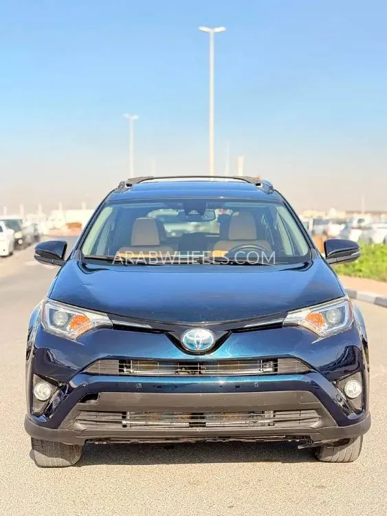 Toyota Rav4 2018 for Sale in Dubai Image-14