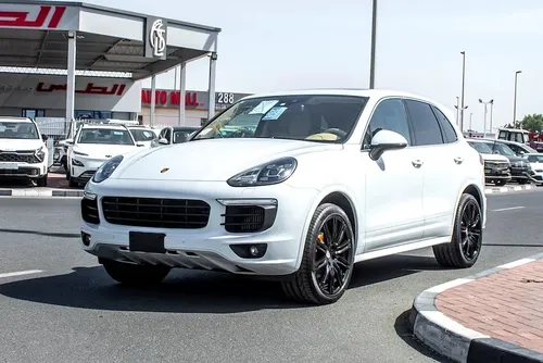 Porsche Cayenne GTS 2016
