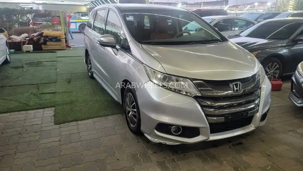 Honda Odyssey 2019 for Sale in Ajman Image-2