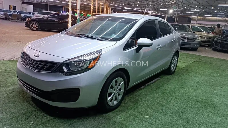 Kia Rio 2013 for Sale in Ajman Image-7