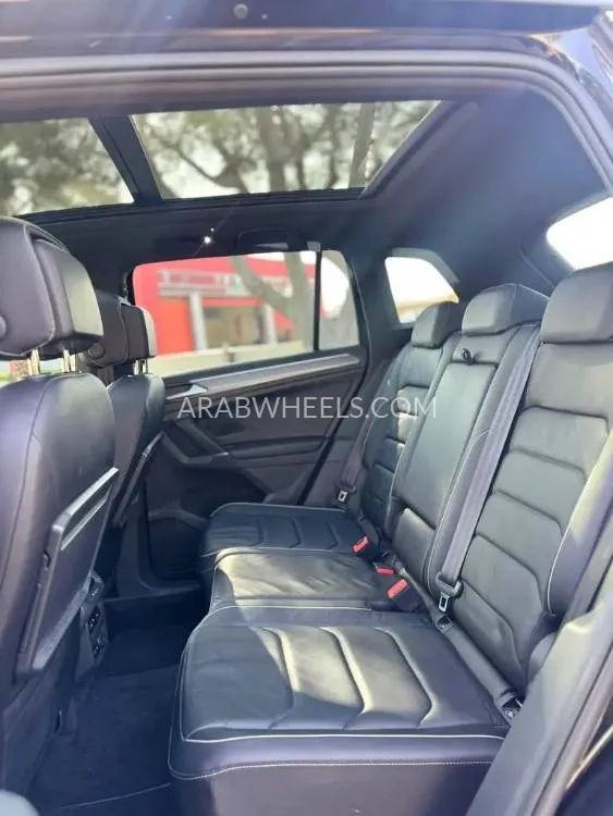 Volkswagen Tiguan 2018 for Sale in Dubai Image-6