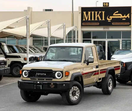 Toyota Land Cruiser 70 Series 2025