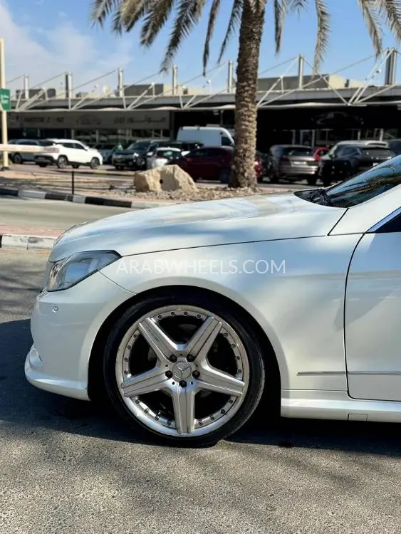 Mercedes Benz E Class 2010 for Sale in Dubai Image-7