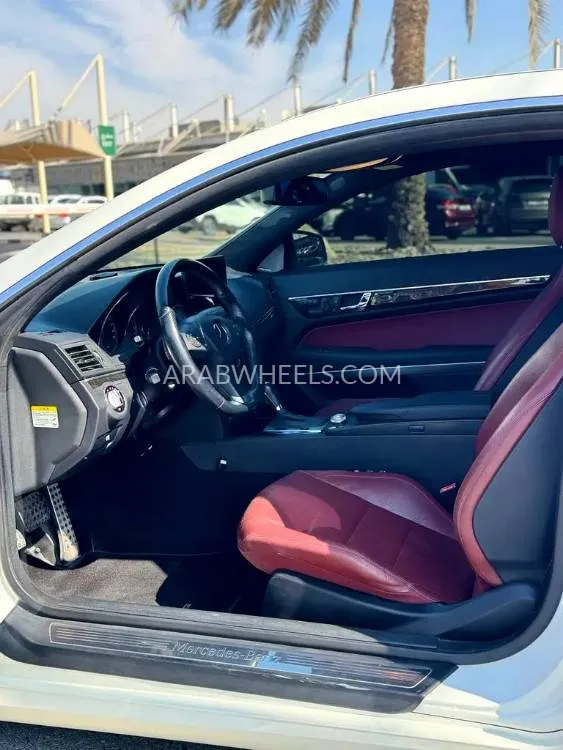 Mercedes Benz E Class 2010 for Sale in Dubai Image-12