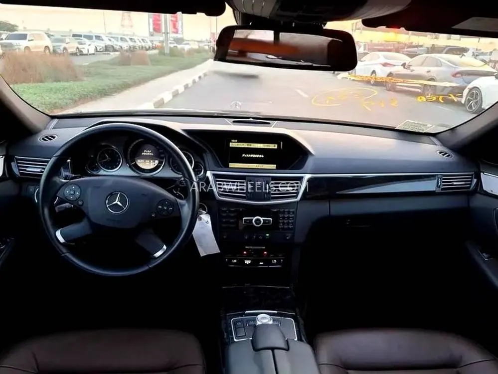 Mercedes Benz E Class 2012 for Sale in Dubai Image-5