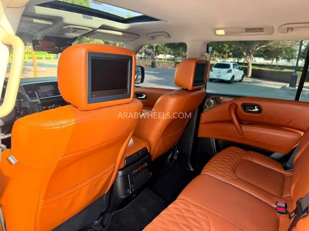 Nissan Patrol 2021 for Sale in Dubai Image-5