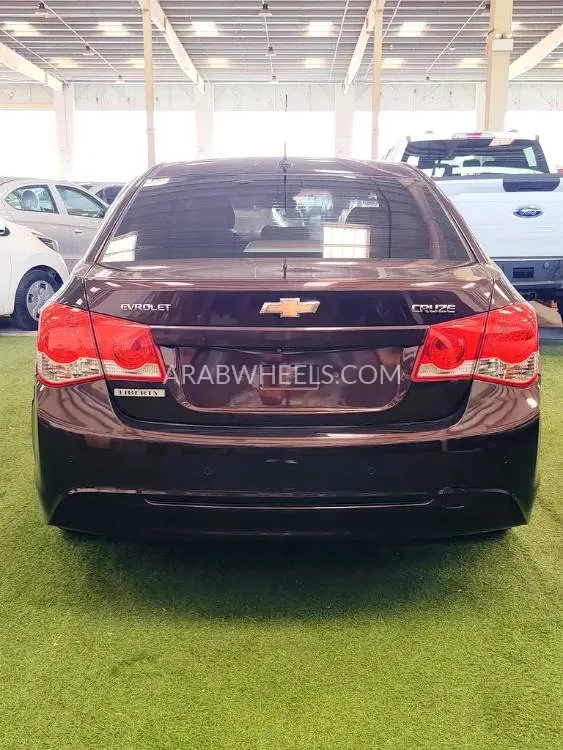 شيفروليه كروز 2015 for Sale in أم القيوين Image-16