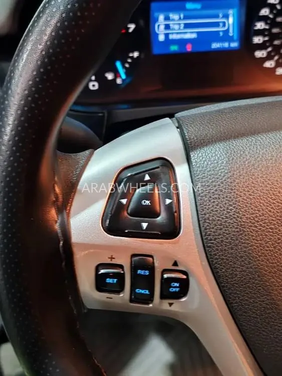 Ford Edge 2014 for Sale in Umm Al Quwain Image-17