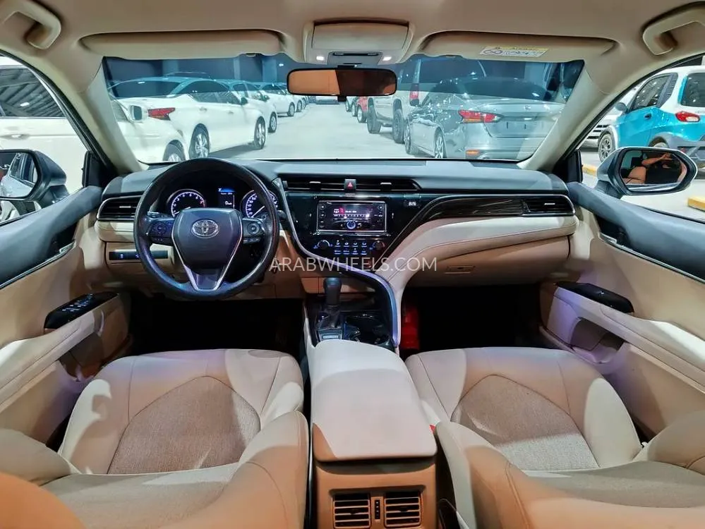 Toyota Camry 2019 for Sale in Umm Al Quwain Image-18