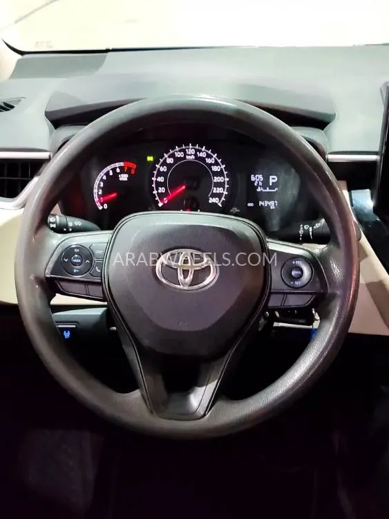 Toyota Corolla 2020 for Sale in Umm Al Quwain Image-4
