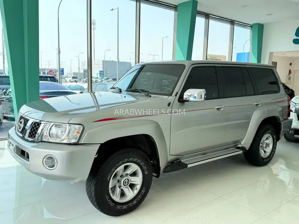 Nissan Patrol 2024 for Sale in Abu Dhabi Image-4