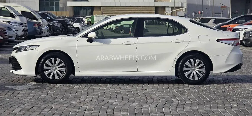 Toyota Camry 2019 for Sale in Dubai Image-4