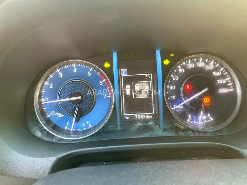 Toyota Fortuner 2022 for Sale in Dubai Image-9