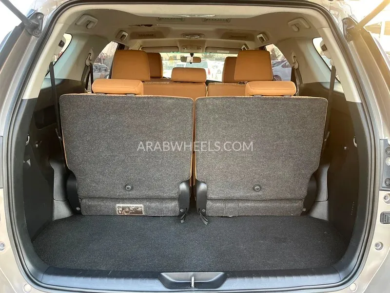 Toyota Fortuner 2022 for Sale in Dubai Image-11