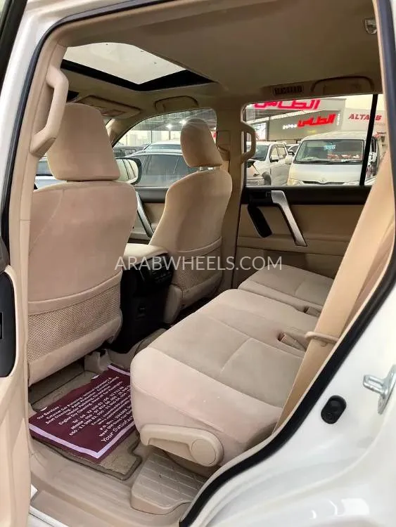 Toyota Land Cruiser Prado 2020 for Sale in Dubai Image-20