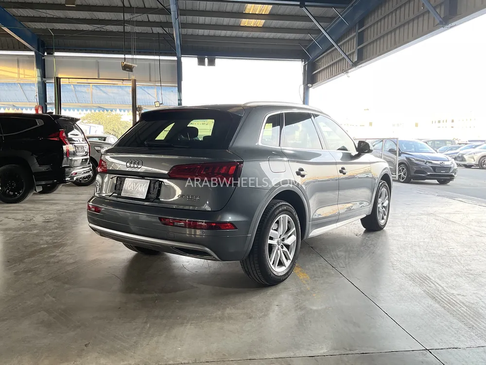 Audi Q5 2018 for Sale in Sharjah Image-4