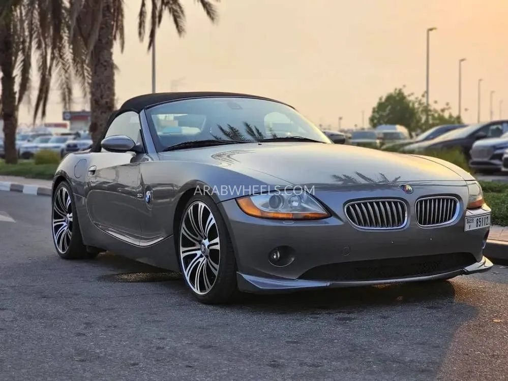 BMW Z4 2004 for Sale in Dubai Image-8