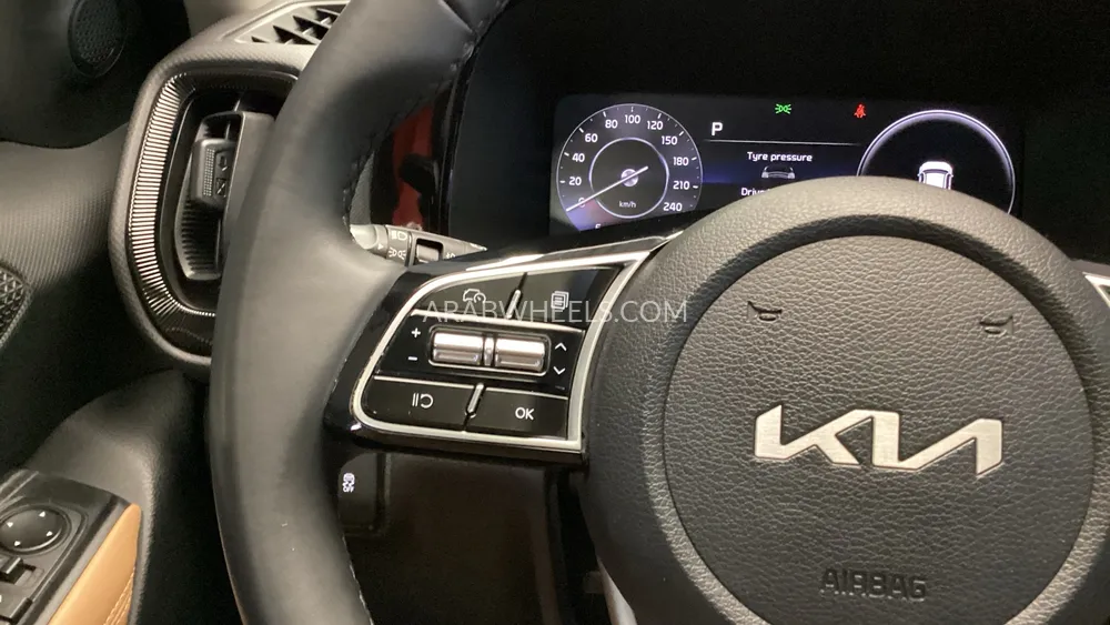 Kia Sonet 2025 for Sale in Sharjah Image-28