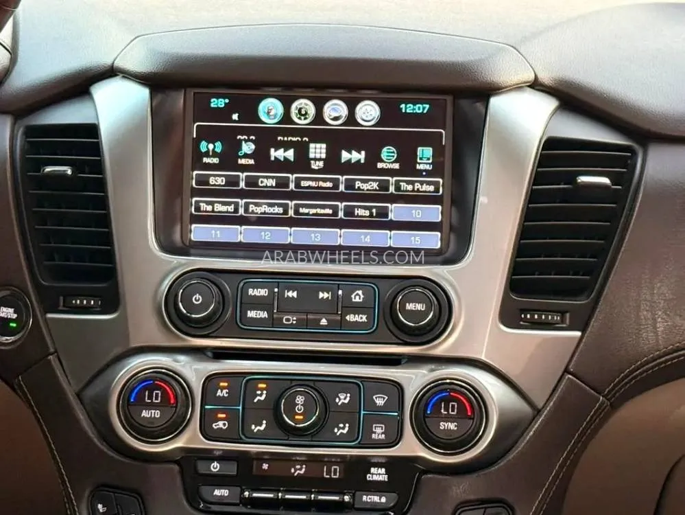 Chevrolet Tahoe 2019 for Sale in Sharjah Image-17