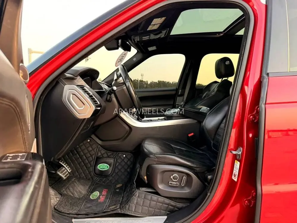 Land Rover Range Rover Sport 2017 for Sale in Sharjah Image-14