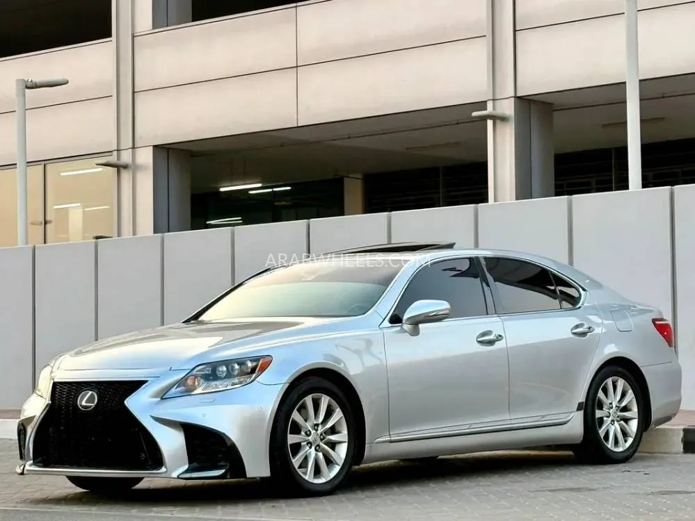 Lexus LS 2010 for Sale in Sharjah Image-7