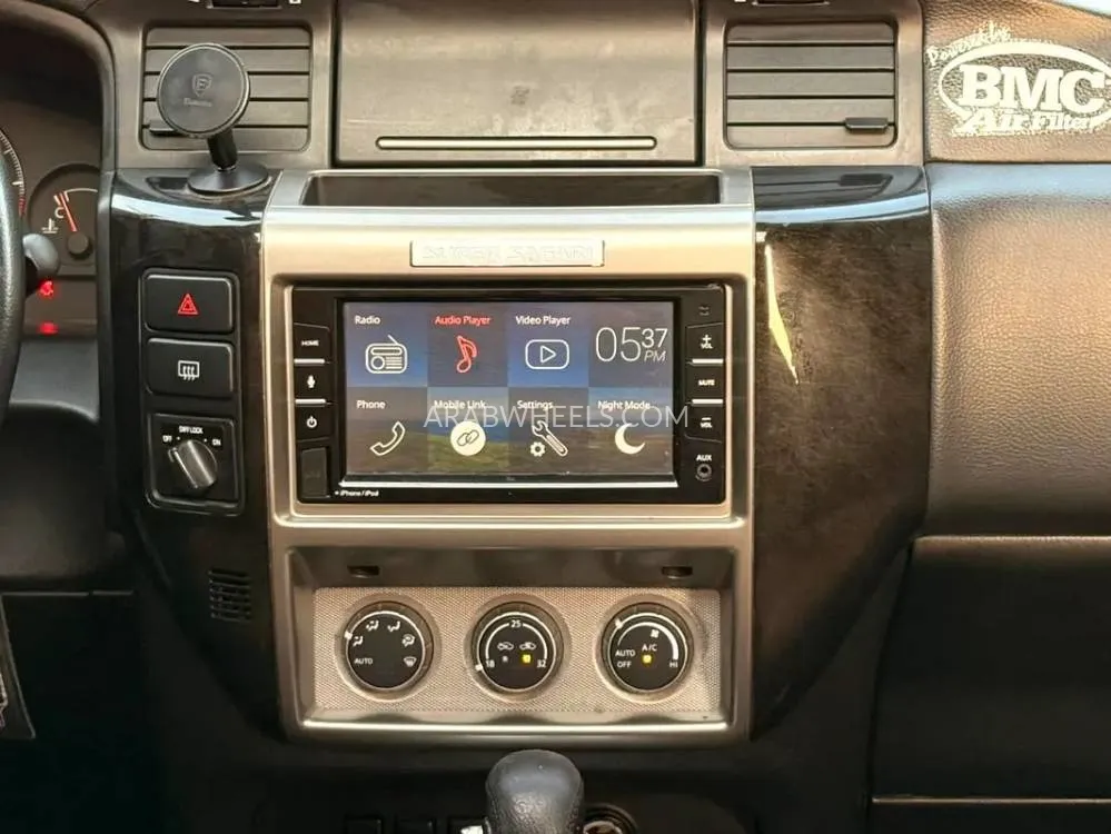 Nissan Patrol 2021 for Sale in Sharjah Image-13