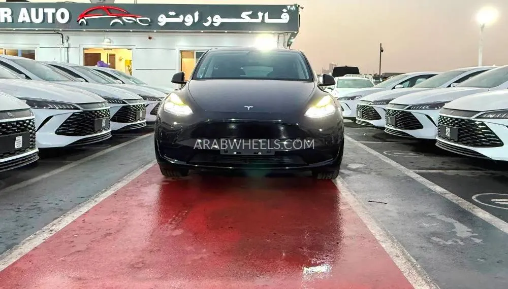 Tesla Model Y 2022 for Sale in Dubai Image-3