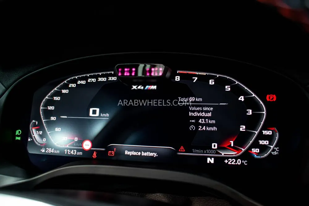 BMW X4 2025 for Sale in Abu Dhabi Image-13