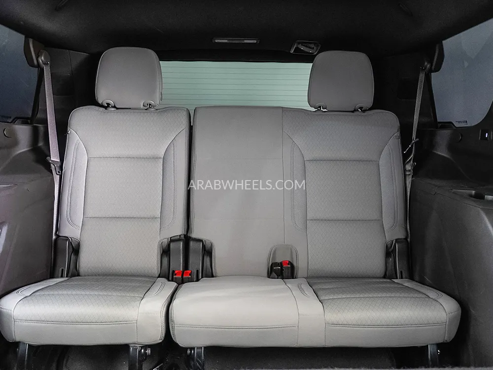 جي إم سي يوكون 2023 for Sale in دبي Image-13