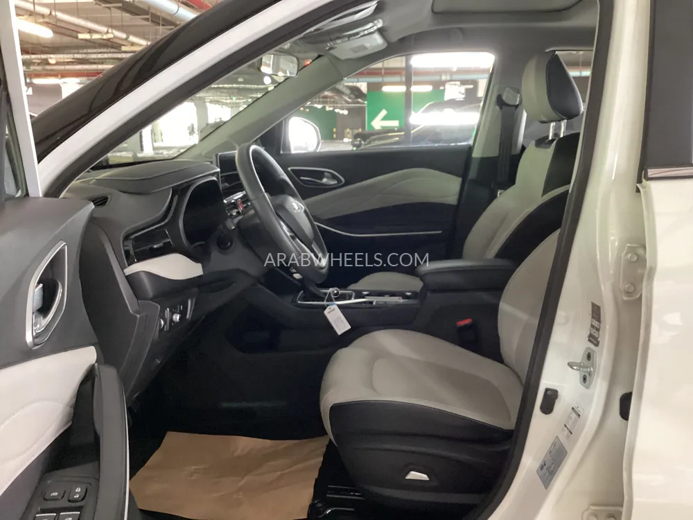 جاك JS4 2023 for Sale in الشارقة Image-8