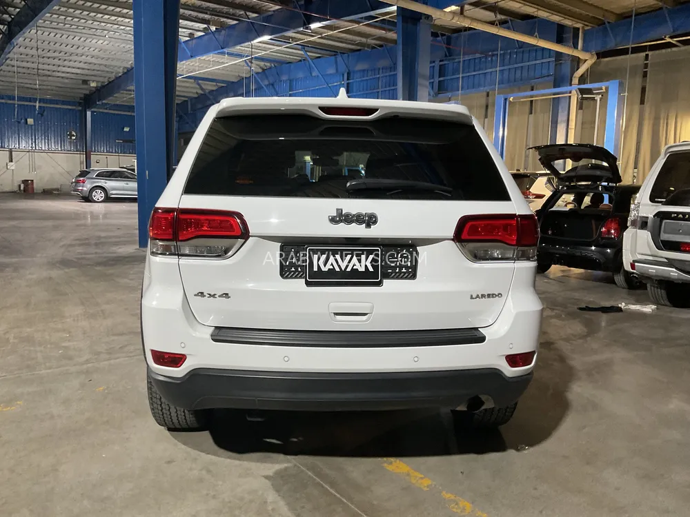 Jeep Grand Cherokee 2021 for Sale in Dubai Image-5