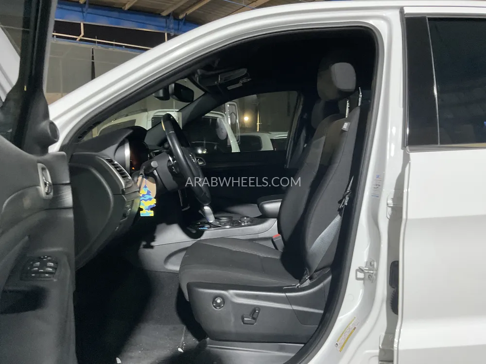 Jeep Grand Cherokee 2021 for Sale in Dubai Image-7