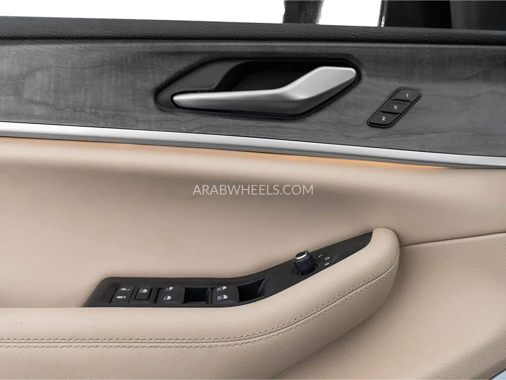 Jeep Grand Cherokee 2023 for Sale in Dubai Image-11